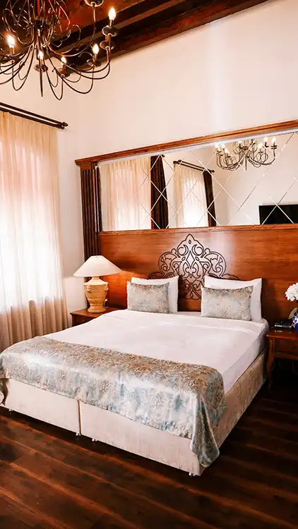 Panderma Port - Laluce Patisserie